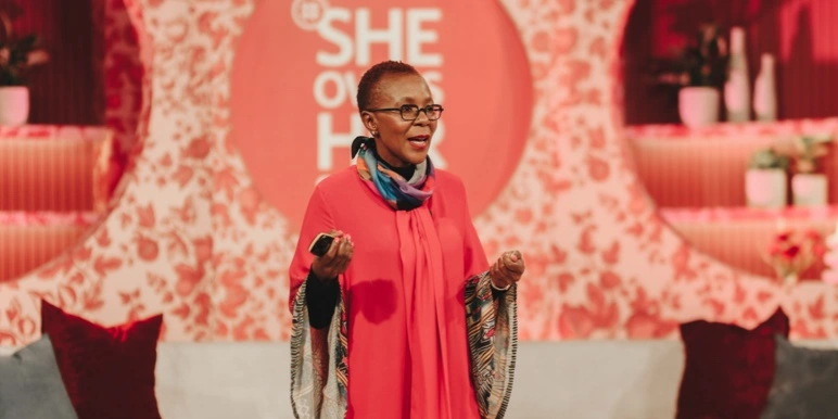 A close-up of the studio broadcast where renowned Investor Mohau Pheko Leteka gives a masterclass in the She Owns Her Success Workshop.

