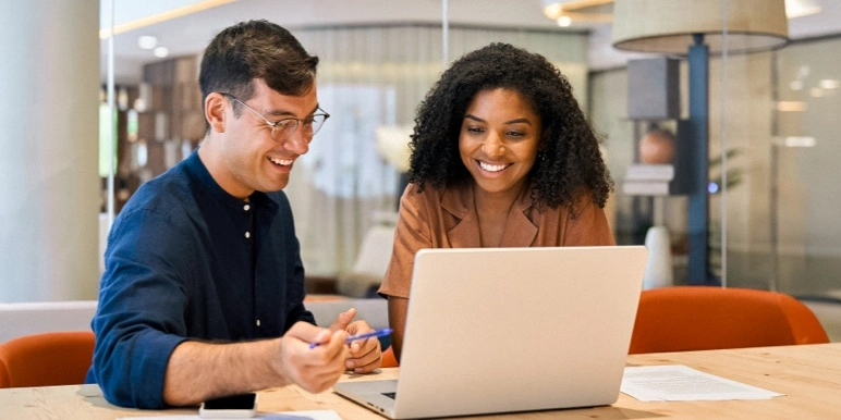 A split-image visual featuring an office interior, a city skyline, and pots of gold, symbolizing financial insights and future-proof finances. Accompanies a Momentum Corporate 2024 Insights Paper on evolving work trends and employee expectations.