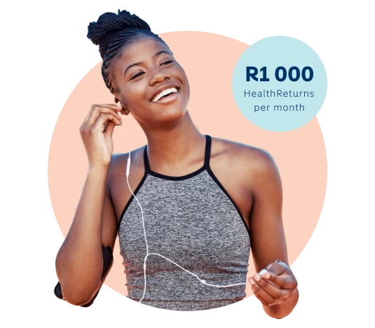 A young lady named Lerato, smiling with one ear plug in her ear, dressed in gym attire, saving on her medical aid, car insurance and life cover with Momentum rewards programmes.